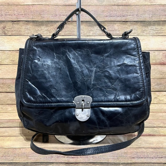 Patricia Nash Handbags - Patricia Nash Black Leather Messenger Bag